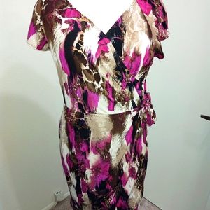 Short sleeve faux wrap knee length dress - sz XL